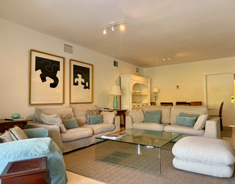 CHARMING 3-BEDROOM APARTMENT ON MARBELLA’S GOLDEN MILE