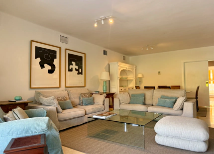 CHARMING 3-BEDROOM APARTMENT ON MARBELLA’S GOLDEN MILE