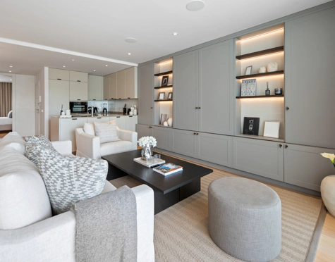 ELEGANT 3-BEDROOM APARTMENT WITH TWO PRIVATE TERRACES IN PUENTE ROMANO RESORT, MARBELLA