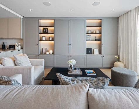 ELEGANT 3-BEDROOM APARTMENT WITH TWO PRIVATE TERRACES IN PUENTE ROMANO RESORT, MARBELLA