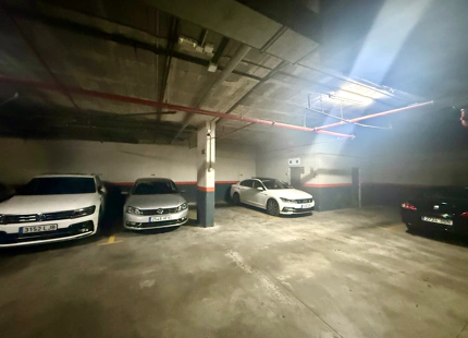 Private underground parking — San Pedro Centre
