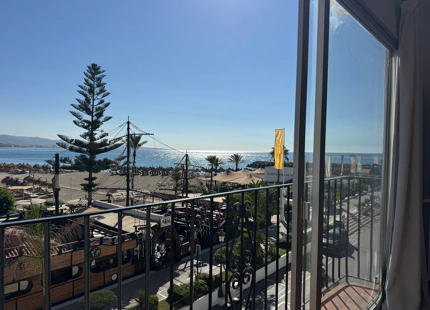 BEACHFRONT INVESTMENT OPPORTUNITY IN THE HEART OF PUERTO BANÚS