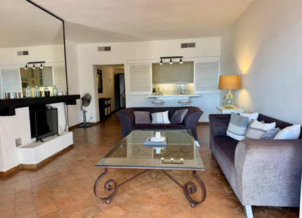 BEACHFRONT INVESTMENT OPPORTUNITY IN THE HEART OF PUERTO BANÚS