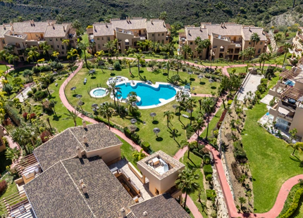 LUXURY PANORAMIC SEA VIEW PENTHOUSE IN BENAHAVÍS