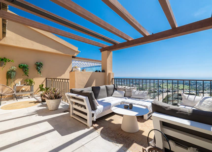 LUXURY PANORAMIC SEA VIEW PENTHOUSE IN BENAHAVÍS