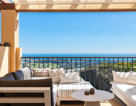 LUXURY PANORAMIC SEA VIEW PENTHOUSE IN BENAHAVÍS