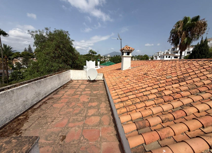 PRIME RENOVATION OPPORTUNITY IN NUEVA ANDALUCÍA