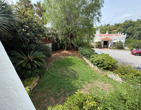 PRIME RENOVATION OPPORTUNITY IN NUEVA ANDALUCÍA