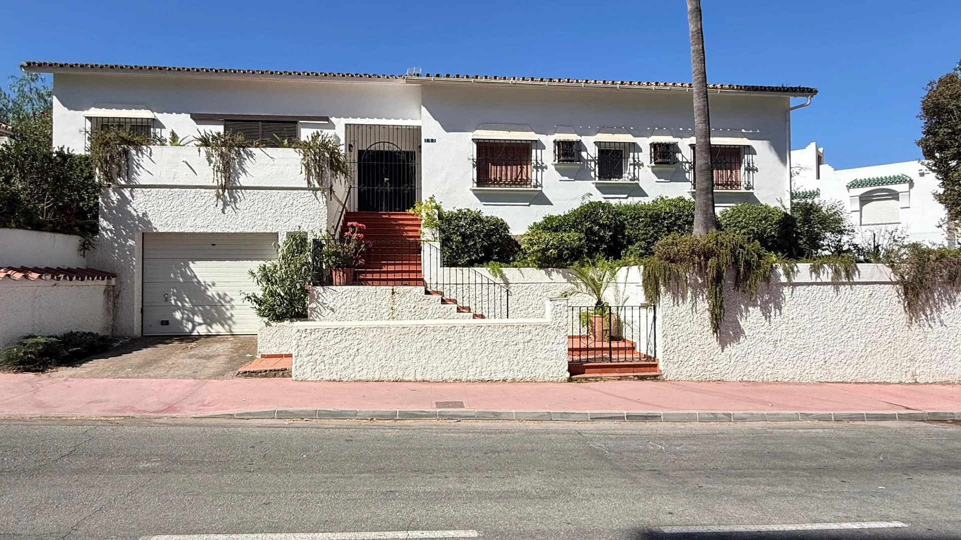 House for sale in Nueva Andalucia, Marbella