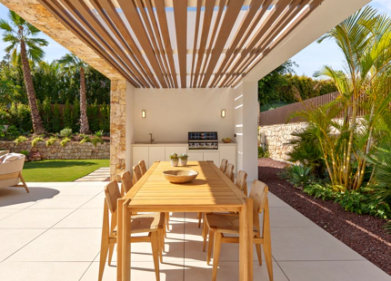 LUXURY CONTEMPORARY VILLA IN MARBELLA GOLDEN MILE