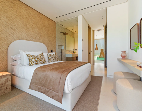 LUXURY CONTEMPORARY VILLA IN MARBELLA GOLDEN MILE