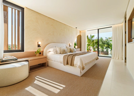 LUXURY CONTEMPORARY VILLA IN MARBELLA GOLDEN MILE