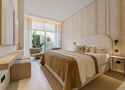 LUXURY CONTEMPORARY VILLA IN MARBELLA GOLDEN MILE
