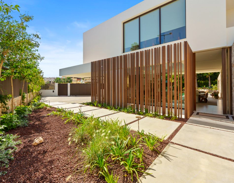 LUXURY CONTEMPORARY VILLA IN MARBELLA GOLDEN MILE