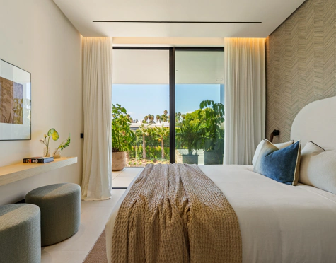 LUXURY CONTEMPORARY VILLA IN MARBELLA GOLDEN MILE