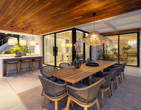 CONTEMPORARY SEA VIEW VILLA IN LA QUINTA