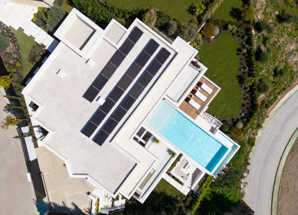 CONTEMPORARY SEA VIEW VILLA IN LA QUINTA