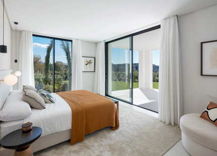CONTEMPORARY SEA VIEW VILLA IN LA QUINTA
