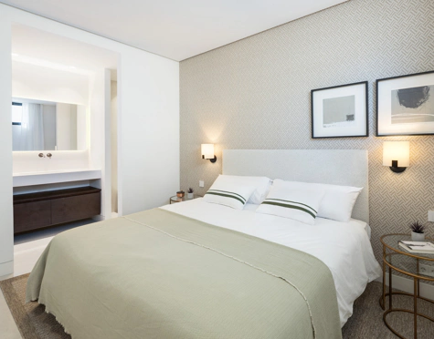 CONTEMPORARY SEA VIEW VILLA IN LA QUINTA