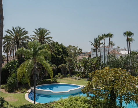 CONTEMPORARY GROUND FLOOR DUPLEX IN NUEVA ANDALUCÍA