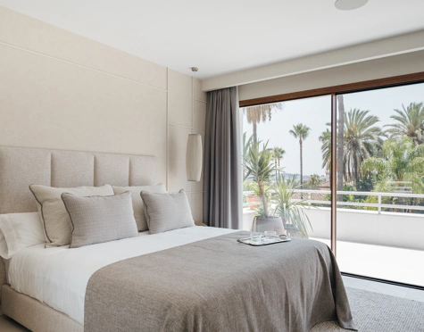 CONTEMPORARY GROUND FLOOR DUPLEX IN NUEVA ANDALUCÍA
