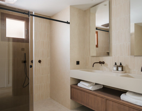 CONTEMPORARY GROUND FLOOR DUPLEX IN NUEVA ANDALUCÍA