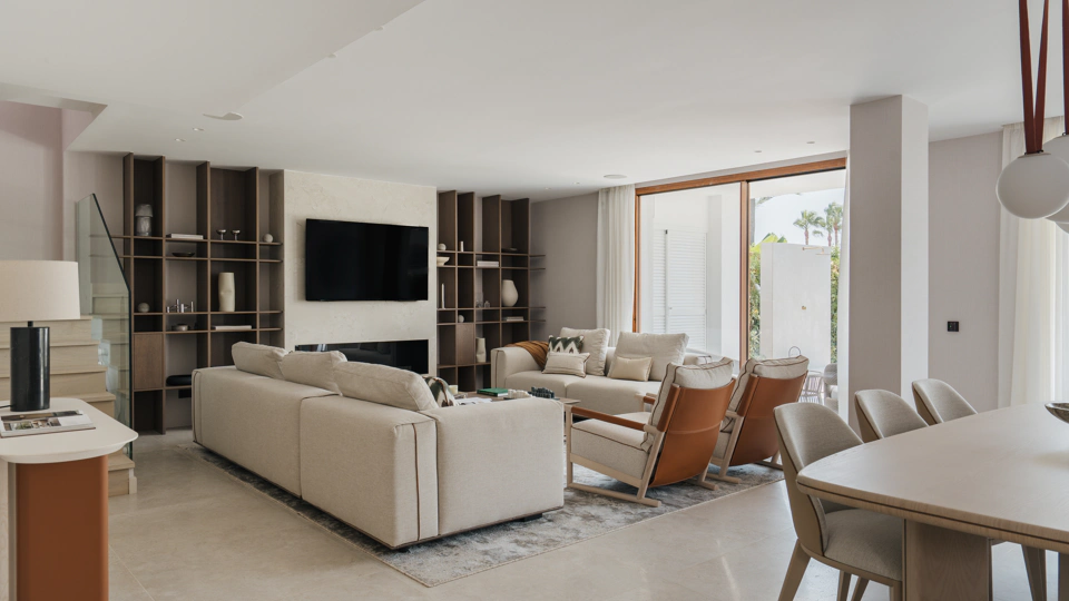 Ground Floor Duplex for sale in Nueva Andalucia, Marbella