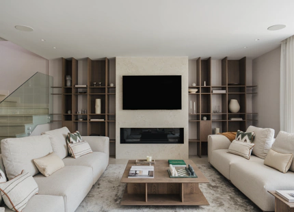 CONTEMPORARY GROUND FLOOR DUPLEX IN NUEVA ANDALUCÍA