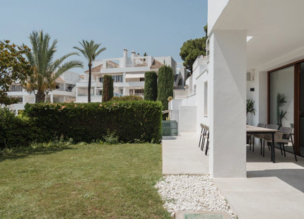 CONTEMPORARY GROUND FLOOR DUPLEX IN NUEVA ANDALUCÍA