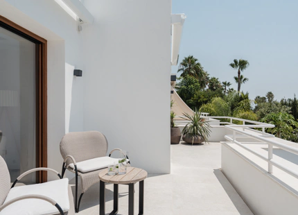CONTEMPORARY GROUND FLOOR DUPLEX IN NUEVA ANDALUCÍA