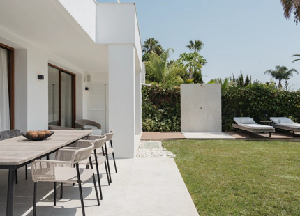 CONTEMPORARY GROUND FLOOR DUPLEX IN NUEVA ANDALUCÍA