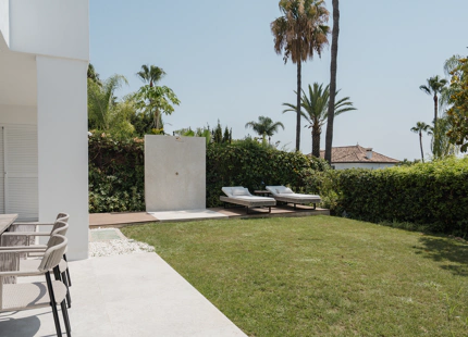 CONTEMPORARY GROUND FLOOR DUPLEX IN NUEVA ANDALUCÍA