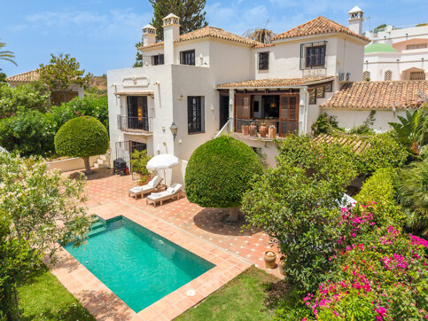 Villa Hibiscus IV
