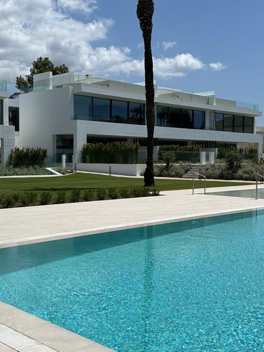 Vilas 6, House 2