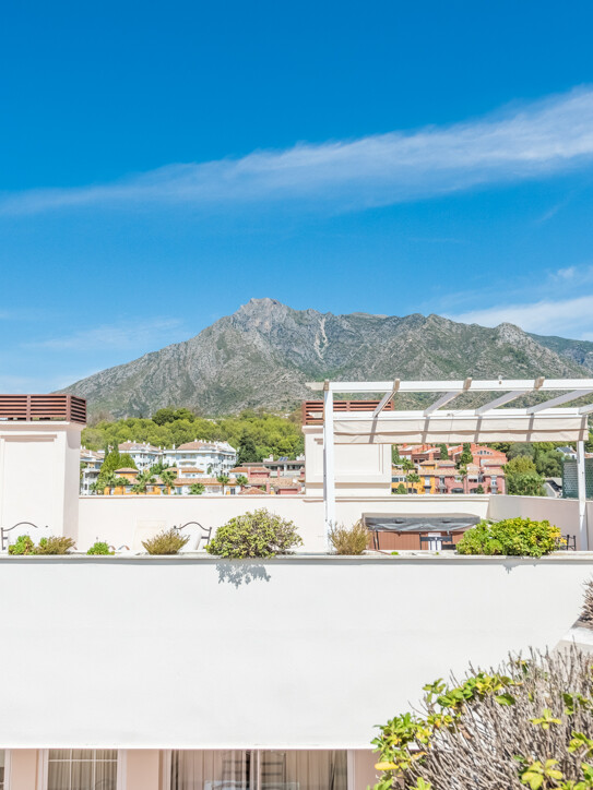 Guadalpin Marbella Penthouse