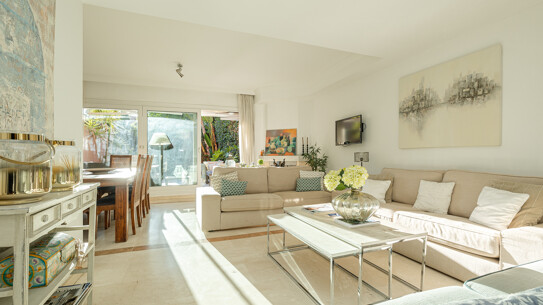 Villas de los Monteros 10