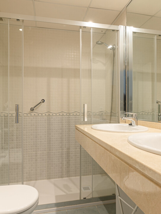 Villas de los Monteros 10