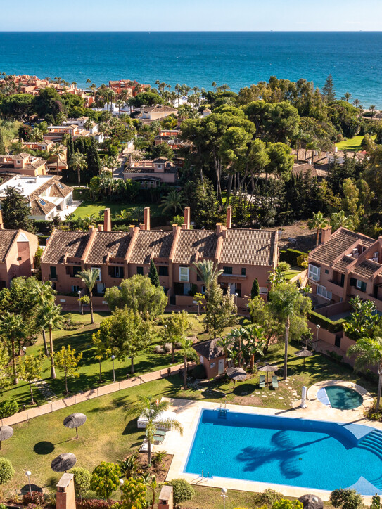 Villas de los Monteros 10
