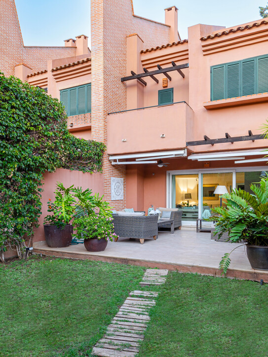 Villas de los Monteros 10
