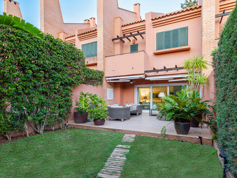 Villas de los Monteros 10