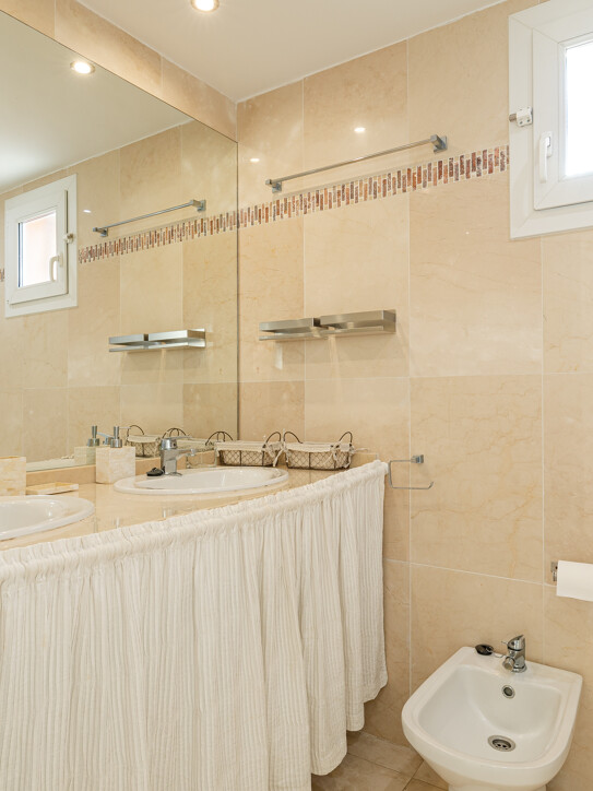 Villas de los Monteros 10
