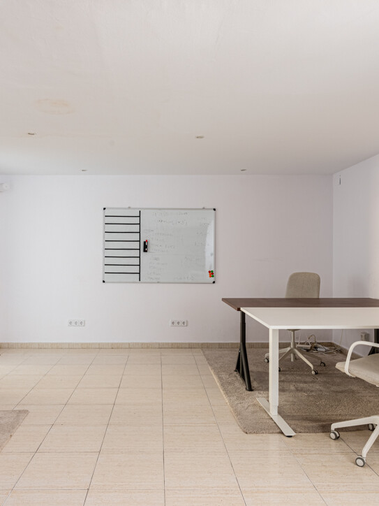 Paseo Marítimo Office