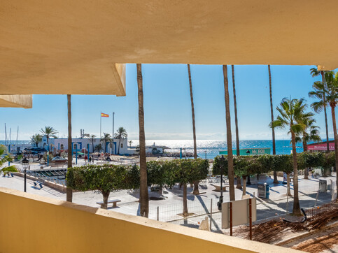 Paseo Marítimo Office