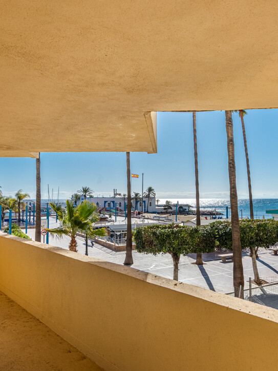 Paseo Marítimo Office