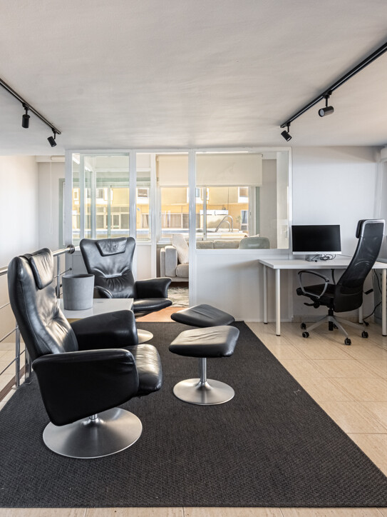 Paseo Marítimo Office
