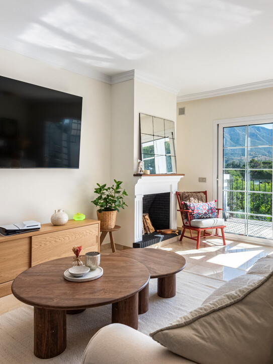 Aloha Townhouse