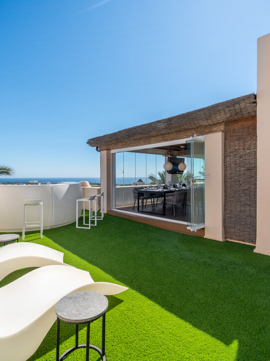 Paraíso Hills Duplex Penthouse