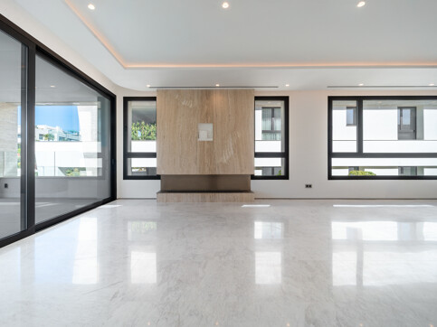 Epic Marbella 15 Duplex Penthouse