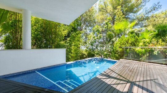 Semi Detached Villa in Marbella Golden Mile