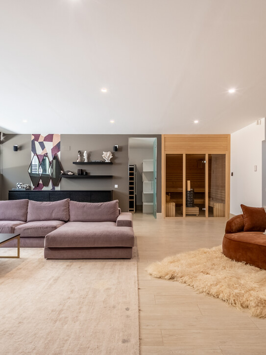 Villa in Estepona East